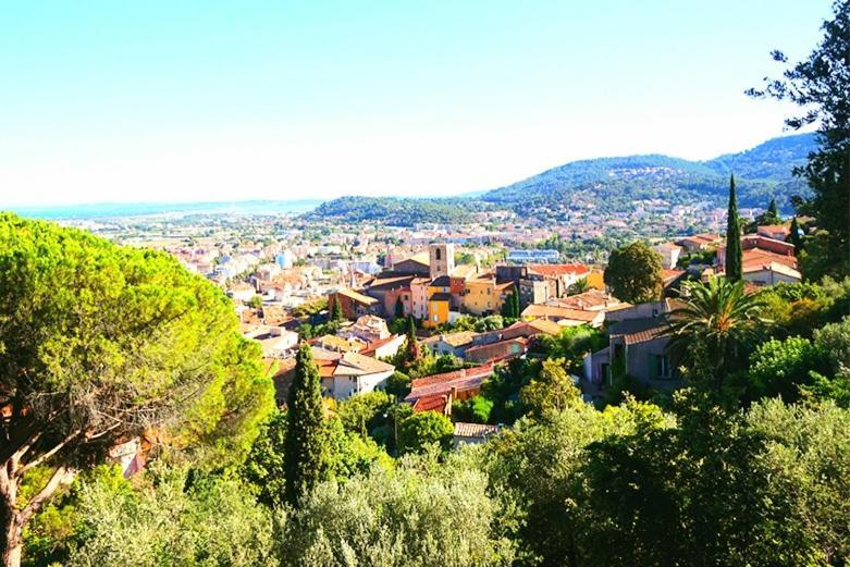 Appartement Familial - 7Pers- Hyeres-Centre Exterior photo
